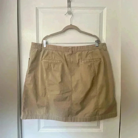 L.L. Bean Women’s Khaki Classic Fit A-Line Skirt - Size 20W - Picture 2 of 8